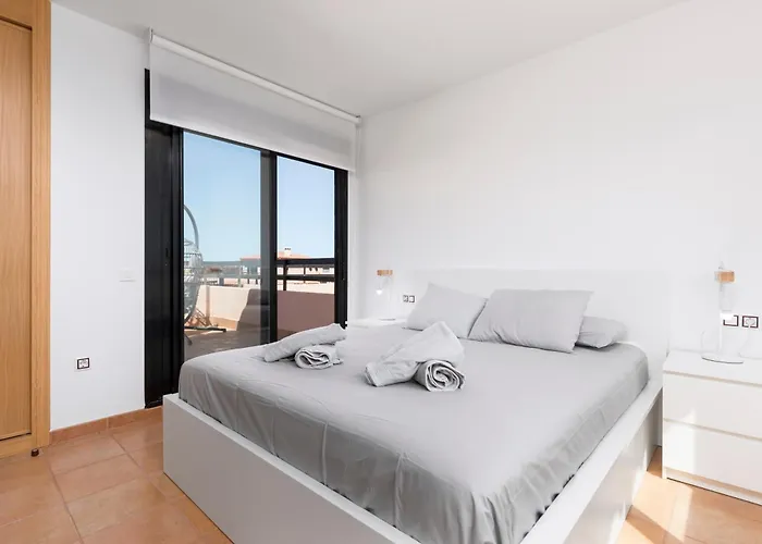 Home2book Casa Etone, Bbq, Terrace & Pool * Lajares