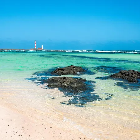 Home2book Casa Etone, Bbq, Terrace & Pool ラハレス