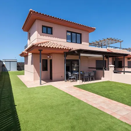 Home2book Casa Etone, Bbq, Terrace & Pool 別荘