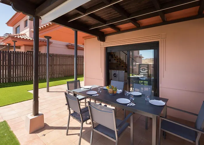 Home2book Casa Etone, Bbq, Terrace & Pool 度假居